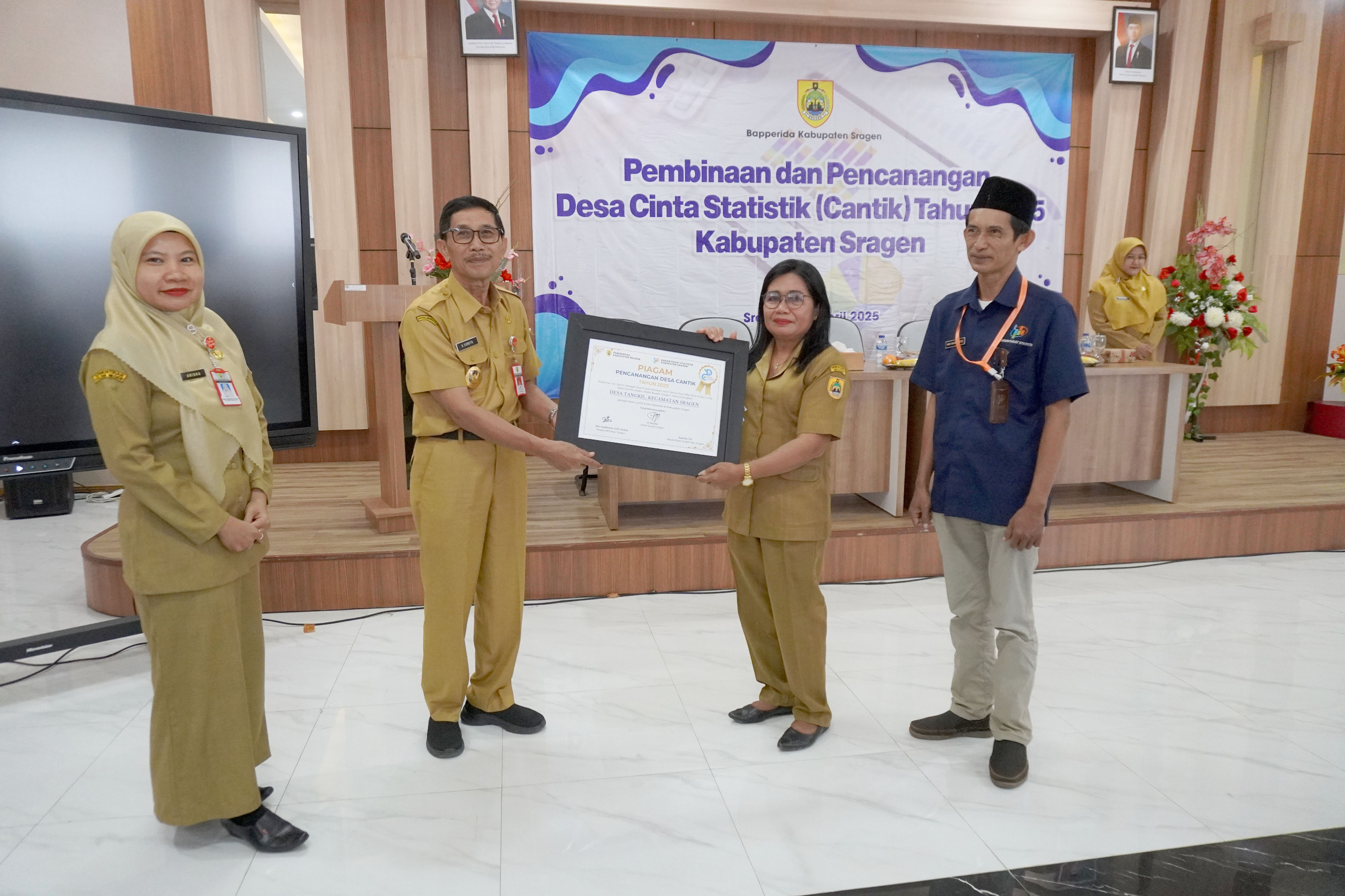 PEMBINAAN DAN PENCANANGAN DESA CINTA STATISTIK (CANTIK) TAHUN 2025